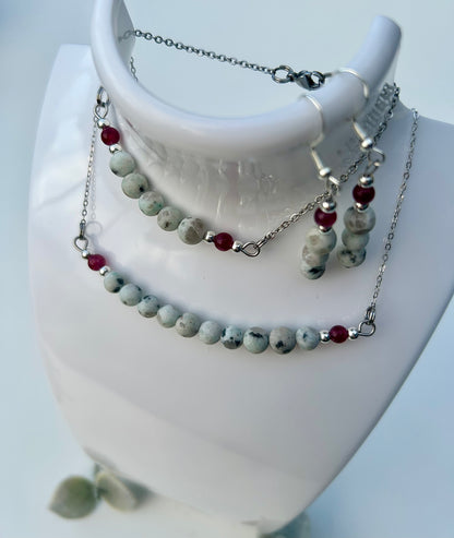 Kiwi Jasper x Pink Garnet Bracelet