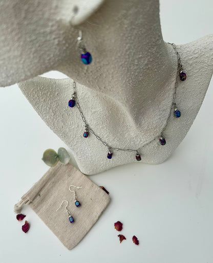 . The Elysian Necklace .